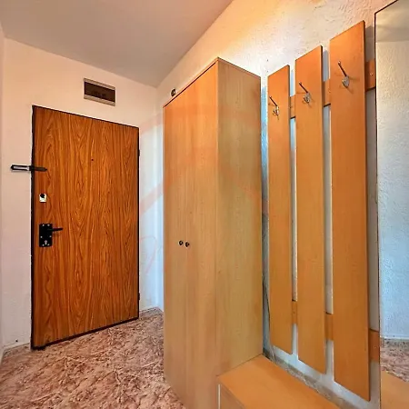 Cozy Near Sea Garden Appartement Varna