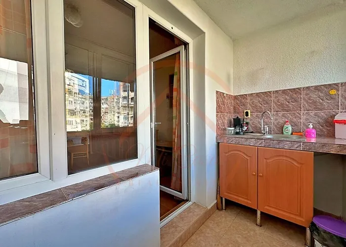 Cozy Near Sea Garden